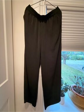 Divided Black Wide-Leg Elastic-Waist Trousers